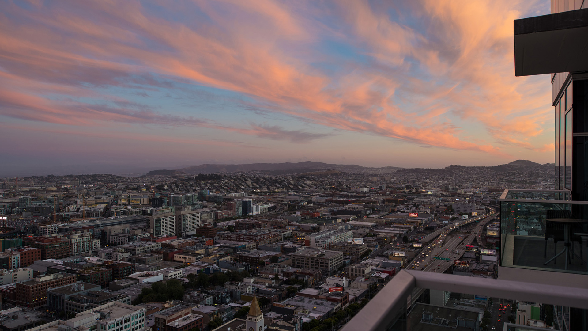 Elevated Living Atop Rincon Hill Jasper San Francisco Apartments